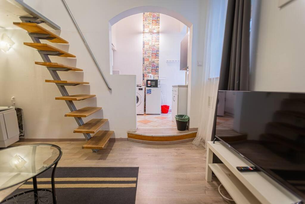 Cozy In Sip Str., Luna Apartament Budapesta